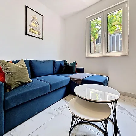 Aurora By Interhome Nyaraló Trogir